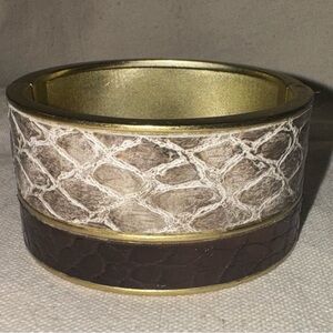 Talbots Vtg Brass Tone Metal & Faux Snakeskin & Alligator Magnetic Cuff Bracelet